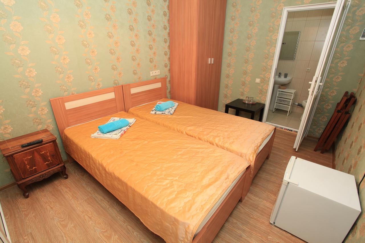Guest House Esma Sochumi Exterior foto